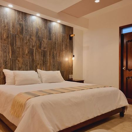 Hotel Barrio Antiguo Сан-Крістобаль-де-лас-Касас Екстер'єр фото